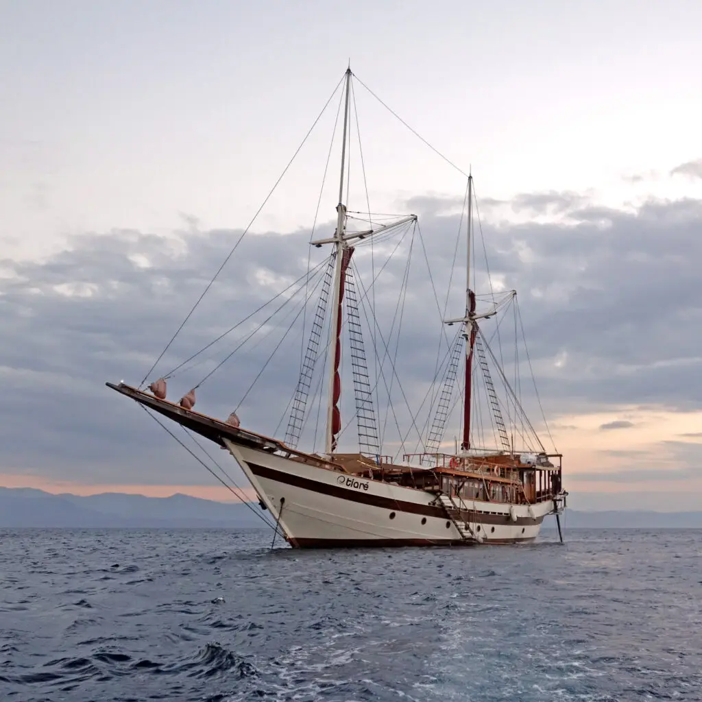 Indonesian schooner